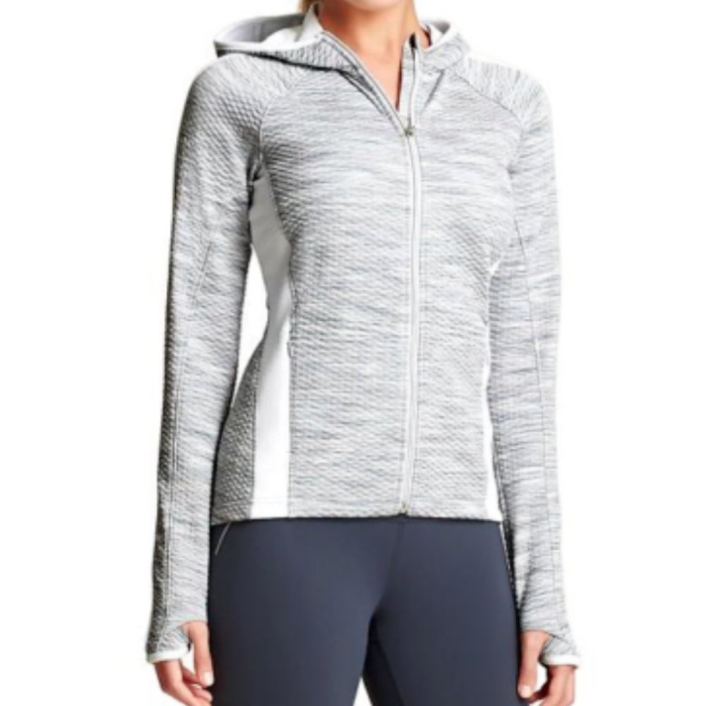 Athleta women's Snowscape Jacket grey and white